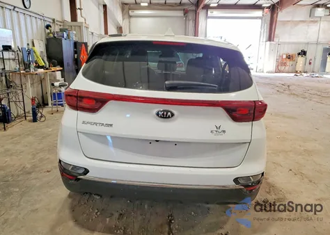 2020 Kia Sportage Lx z USA, uszkodzony, nr VIN KNDPM3AC7L7797890